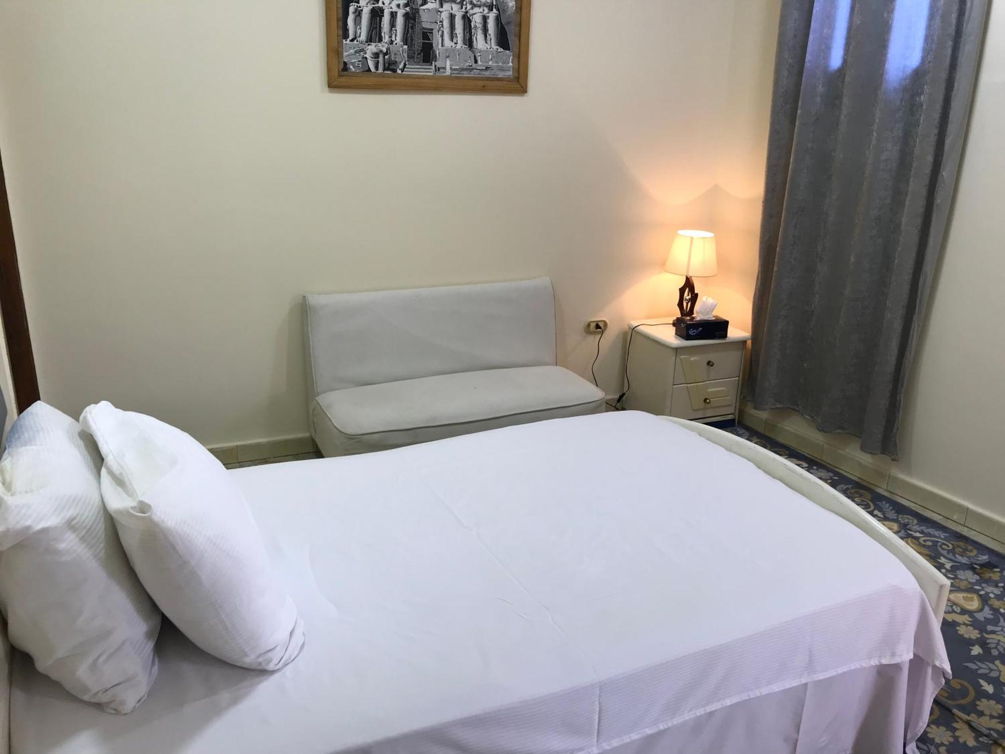 Sakkara Inn Hotel El Hawamdeya Екстериор снимка